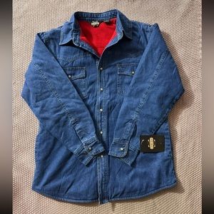 GEAR GUIDE Mens‎ Red Flannel Lined Denim Trucker Blue Jacket Size Medium NWT